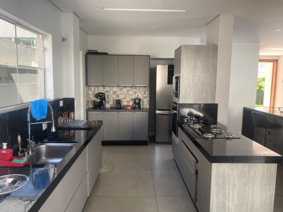 Imagem Sobrado com 4 Quartos à Venda, 485 m² em Jardim Residencial Suzano - Suzano Imagem Sobrado com 4 Quartos à Venda, 485 m² em Jardim Residencial Suzano - Suzano