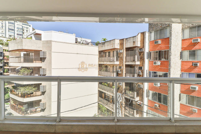 Imagem Apartamento com 4 Quartos à Venda, 179 m² em Lagoa - Rio De Janeiro Imagem Apartamento com 4 Quartos à Venda, 179 m² em Lagoa - Rio De Janeiro