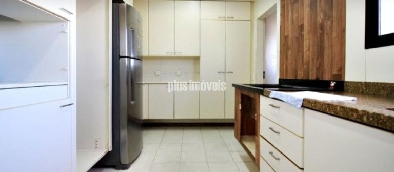 Imagem Apartamento com 4 Quartos à Venda, 230 m² em Morumbi - São Paulo Imagem Apartamento com 4 Quartos à Venda, 230 m² em Morumbi - São Paulo