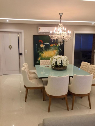 Imagem Imóvel com 4 Quartos à Venda, 200 m² em Umarizal - Belém