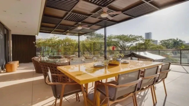 Imagem Casa com 6 Quartos à Venda, 1.300 m² em Jardim Europa - São Paulo