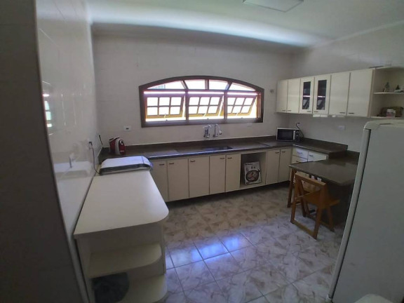 Imagem Casa com 4 Quartos à Venda, 270 m² em Flórida - Praia Grande Imagem Casa com 4 Quartos à Venda, 270 m² em Flórida - Praia Grande