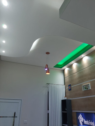 Imagem Casa de Condomínio com 3 Quartos à Venda, 120 m² em Cajuru Do Sul - Sorocaba