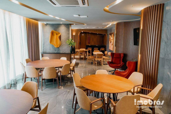 Imagem Apartamento com 4 Quartos à Venda, 254 m² em Meireles - Fortaleza