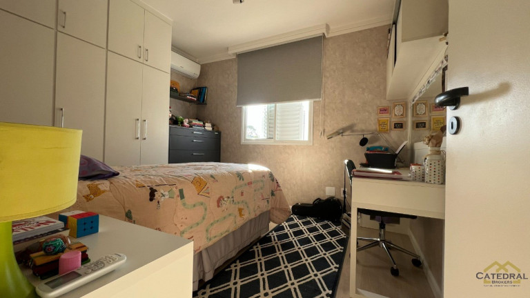 Imagem Imóvel com 4 Quartos à Venda, 157 m² em Medeiros - Jundiaí Imagem Imóvel com 4 Quartos à Venda, 157 m² em Medeiros - Jundiaí