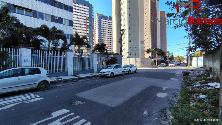 Imagem Imóvel com 2 Quartos à Venda, 61 m² em Messejana - Fortaleza Imagem Imóvel com 2 Quartos à Venda, 61 m² em Messejana - Fortaleza