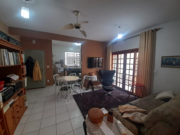 Imagem Casa com 5 Quartos à Venda, 360 m² em Chácara Do Visconde - Taubaté