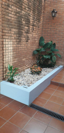 Imagem Casa com 3 Quartos à Venda, 241 m² em Vila Vianelo - Jundiaí