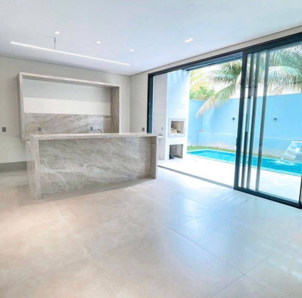 Imagem Casa com 4 Quartos à Venda, 294 m² em Jardim Itália - Cuiabá Imagem Casa com 4 Quartos à Venda, 294 m² em Jardim Itália - Cuiabá