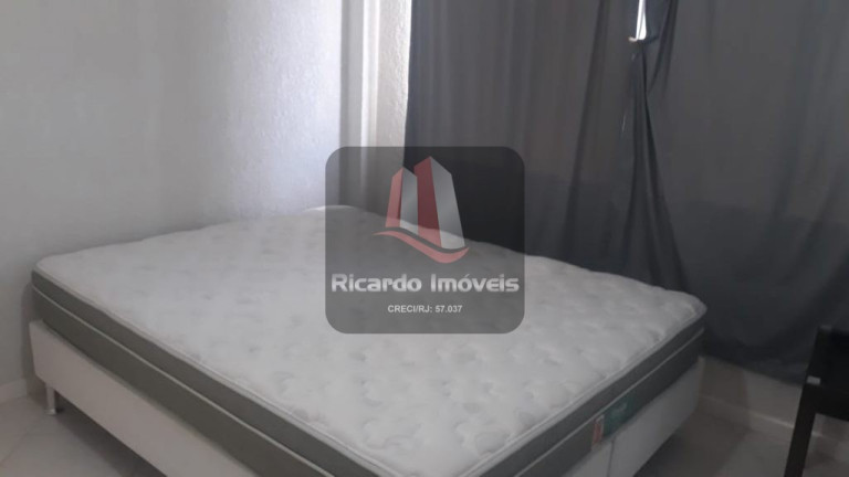 Imagem Imóvel com 2 Quartos à Venda, 60 m² em Peró - Cabo Frio