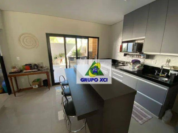 Imagem Casa com 3 Quartos à Venda, 120 m² em Chácaras Silvania - Valinhos Imagem Casa com 3 Quartos à Venda, 120 m² em Chácaras Silvania - Valinhos