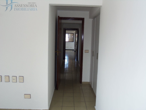 Imagem Apartamento com 4 Quartos para Alugar ou Temporada, 269 m² em Candelária - Natal