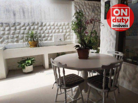 Imagem Casa com 5 Quartos à Venda, 450 m² em Jardim Virginia - Guarujá Imagem Casa com 5 Quartos à Venda, 450 m² em Jardim Virginia - Guarujá