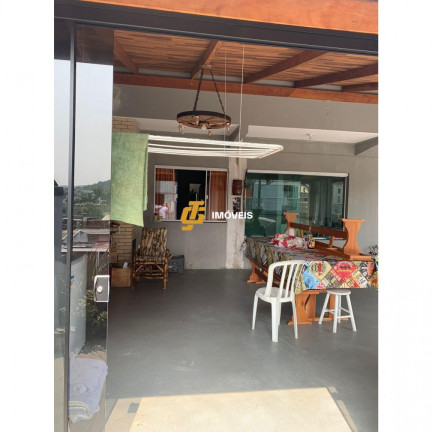 Imagem Casa à Venda,  em Conde Vila Verde - Camboriú