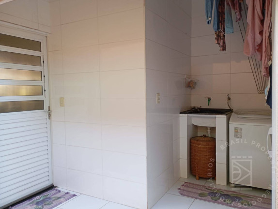 Imagem Casa com 3 Quartos à Venda, 300 m² em Jardim Terras De Santa Helena - Jacareí Imagem Casa com 3 Quartos à Venda, 300 m² em Jardim Terras De Santa Helena - Jacareí