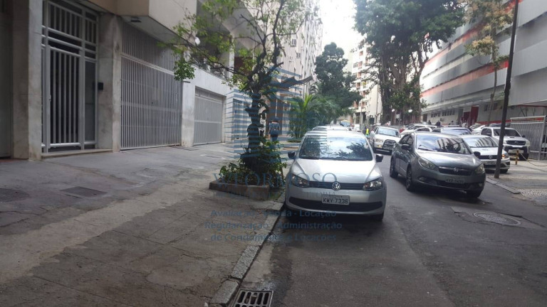Imagem Apartamento com 2 Quartos à Venda, 72 m² em Ipanema - Rio De Janeiro Imagem Apartamento com 2 Quartos à Venda, 72 m² em Ipanema - Rio De Janeiro