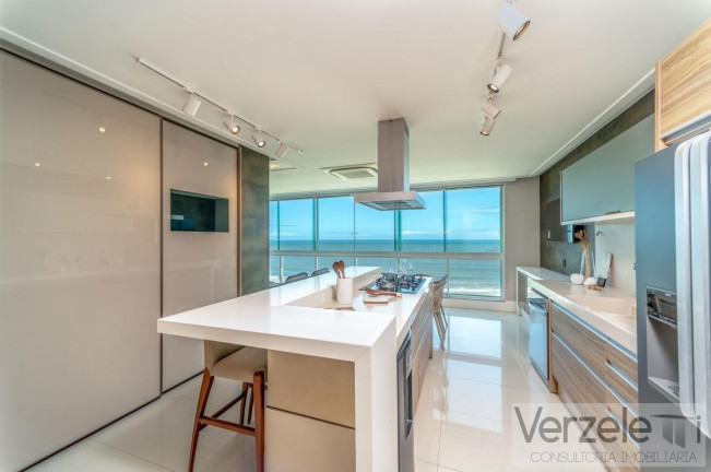 Imagem Apartamento com 4 Quartos à Venda, 320 m² em Centro - Balneário Camboriú Imagem Apartamento com 4 Quartos à Venda, 320 m² em Centro - Balneário Camboriú