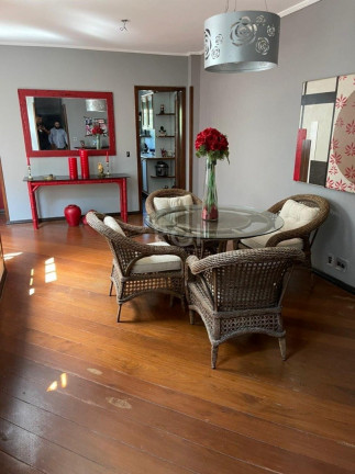 Imagem Casa com 4 Quartos à Venda, 480 m² em Santo Antônio - Porto Alegre