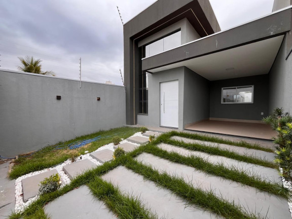 Imagem Casa com 3 Quartos à Venda, 100 m² em Jardim Shangri-la - Cuiabá