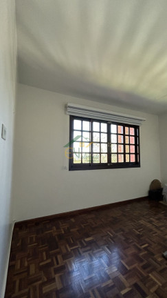 Imagem Sobrado com 4 Quartos à Venda, 275 m² em Tingui - Curitiba Imagem Sobrado com 4 Quartos à Venda, 275 m² em Tingui - Curitiba