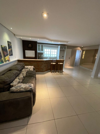 Imagem Casa com 3 Quartos à Venda, 209 m² em Goiás - Santa Cruz Do Sul Imagem Casa com 3 Quartos à Venda, 209 m² em Goiás - Santa Cruz Do Sul