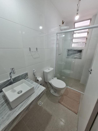 Imagem Apartamento com 3 Quartos para Alugar, 110 m² em Embaré - Santos
