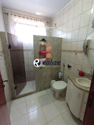 Imagem Casa com 5 Quartos à Venda, 200 m² em Perocao - Guarapari