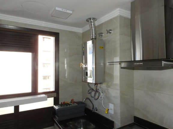 Imagem Imóvel com 2 Quartos à Venda, 82 m² em Menino Deus - Porto Alegre Imagem Imóvel com 2 Quartos à Venda, 82 m² em Menino Deus - Porto Alegre
