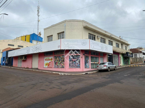 Ponto Comercial à Venda, 961 m² em Centro - Sertanópolis