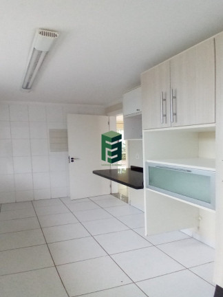 Imagem Casa com 3 Quartos à Venda,  em Jardim Ermida Ii - Jundiaí