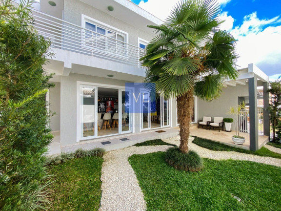 Imagem Casa com 4 Quartos à Venda, 435 m² em Cachoeira - Curitiba