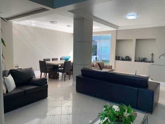 Imagem Casa com 6 Quartos para Temporada, 380 m² em Jurerê Internacional - Florianópolis
