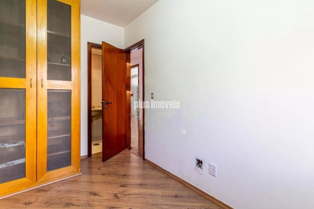 Imagem Apartamento com 3 Quartos à Venda, 100 m² em Moema - São Paulo Imagem Apartamento com 3 Quartos à Venda, 100 m² em Moema - São Paulo