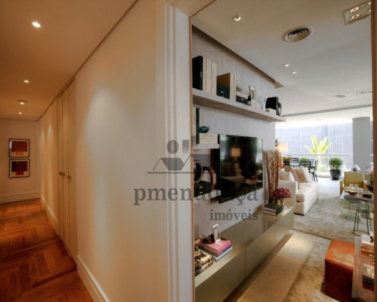 Imagem Apartamento com 4 Quartos à Venda, 332 m² em Pinheiros - São Paulo Imagem Apartamento com 4 Quartos à Venda, 332 m² em Pinheiros - São Paulo