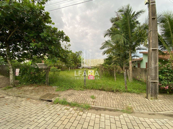 Terreno à Venda,  em Itapema Do Norte - Itapoá