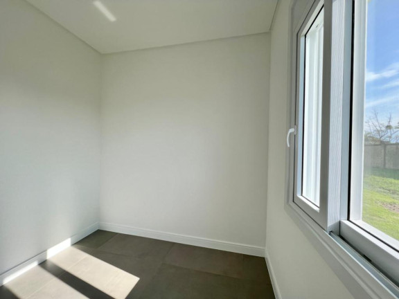 Imagem Casa com 3 Quartos à Venda, 160 m² em Dubai - Capao Da Canoa Imagem Casa com 3 Quartos à Venda, 160 m² em Dubai - Capao Da Canoa