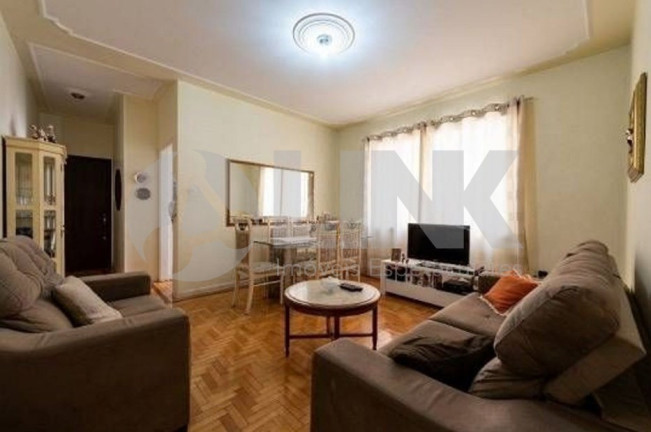 Imagem Apartamento com 3 Quartos à Venda, 96 m² em Auxiliadora - Porto Alegre Imagem Apartamento com 3 Quartos à Venda, 96 m² em Auxiliadora - Porto Alegre