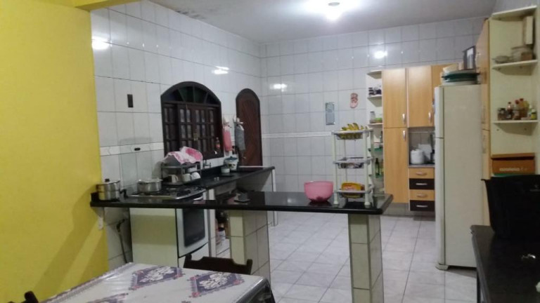Imagem Sobrado com 4 Quartos à Venda, 350 m² em Itaim Paulista - São Paulo