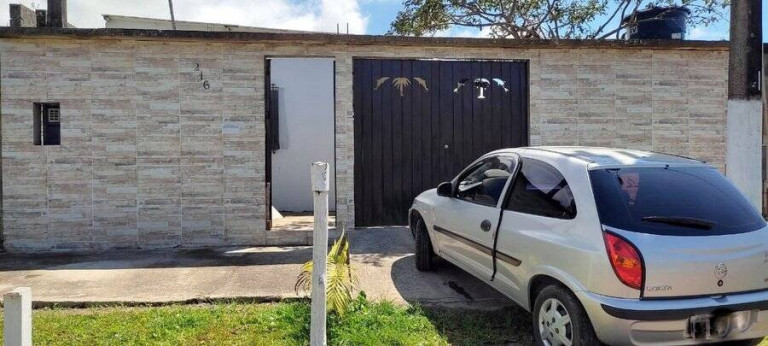 Casa com 2 Quartos à Venda, 300 m² em Jardim Márcia - Peruíbe