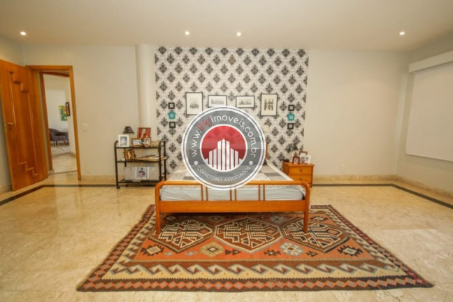 Imagem Casa com 4 Quartos à Venda, 750 m² em Barra Da Tijuca - Rio De Janeiro Imagem Casa com 4 Quartos à Venda, 750 m² em Barra Da Tijuca - Rio De Janeiro