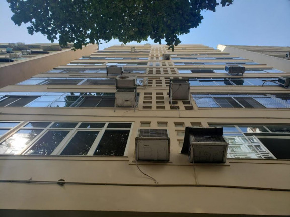 Imagem Apartamento com 3 Quartos à Venda, 140 m² em Copacabana - Rio De Janeiro