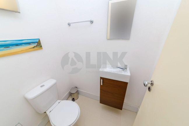 Imagem Casa com 3 Quartos à Venda, 147 m² em Chácara Das Pedras - Porto Alegre Imagem Casa com 3 Quartos à Venda, 147 m² em Chácara Das Pedras - Porto Alegre