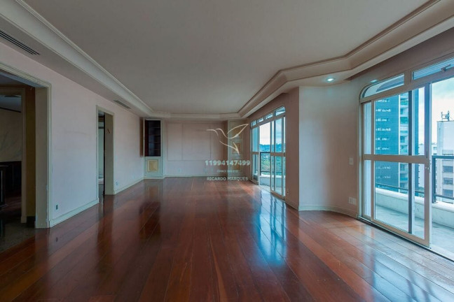 Imagem Apartamento com 3 Quartos à Venda, 185 m² em Itaim Bibi - São Paulo