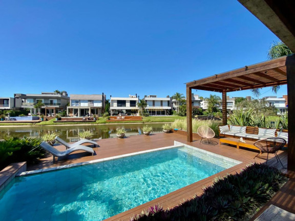 Imagem Casa com 5 Quartos à Venda, 375 m² em Condominio Malibu Beach Residence - Xangri-lá Imagem Casa com 5 Quartos à Venda, 375 m² em Condominio Malibu Beach Residence - Xangri-lá