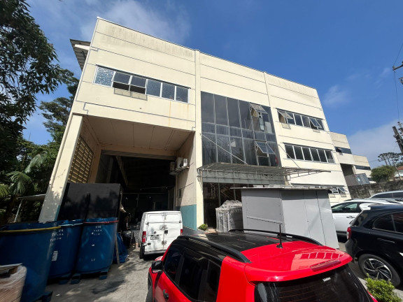 Imóvel Comercial para Alugar, 1.030 m² em Vila Jovina - Cotia