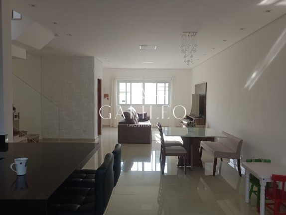 Imagem Sobrado com 3 Quartos à Venda, 288 m² em Laranjeiras - Caieiras Imagem Sobrado com 3 Quartos à Venda, 288 m² em Laranjeiras - Caieiras