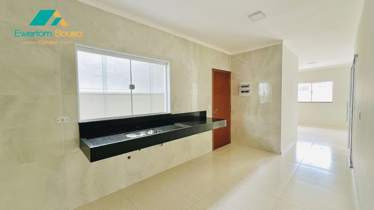 Imagem Casa com 3 Quartos à Venda, 88 m² em Nova Cerejeira - Atibaia Imagem Casa com 3 Quartos à Venda, 88 m² em Nova Cerejeira - Atibaia