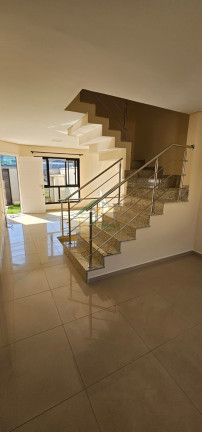 Imagem Casa de Condomínio com 3 Quartos para Alugar, 132 m² em Bairro Alto - Curitiba Imagem Casa de Condomínio com 3 Quartos para Alugar, 132 m² em Bairro Alto - Curitiba