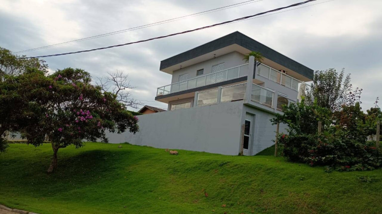 Imagem Casa com 4 Quartos à Venda, 600 m² em Piracaia