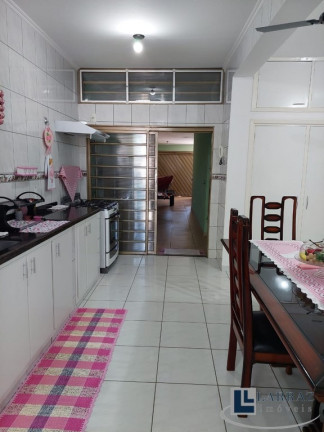 Imagem Casa com 2 Quartos à Venda, 181 m² em Campos Elíseos - Ribeirão Preto Imagem Casa com 2 Quartos à Venda, 181 m² em Campos Elíseos - Ribeirão Preto